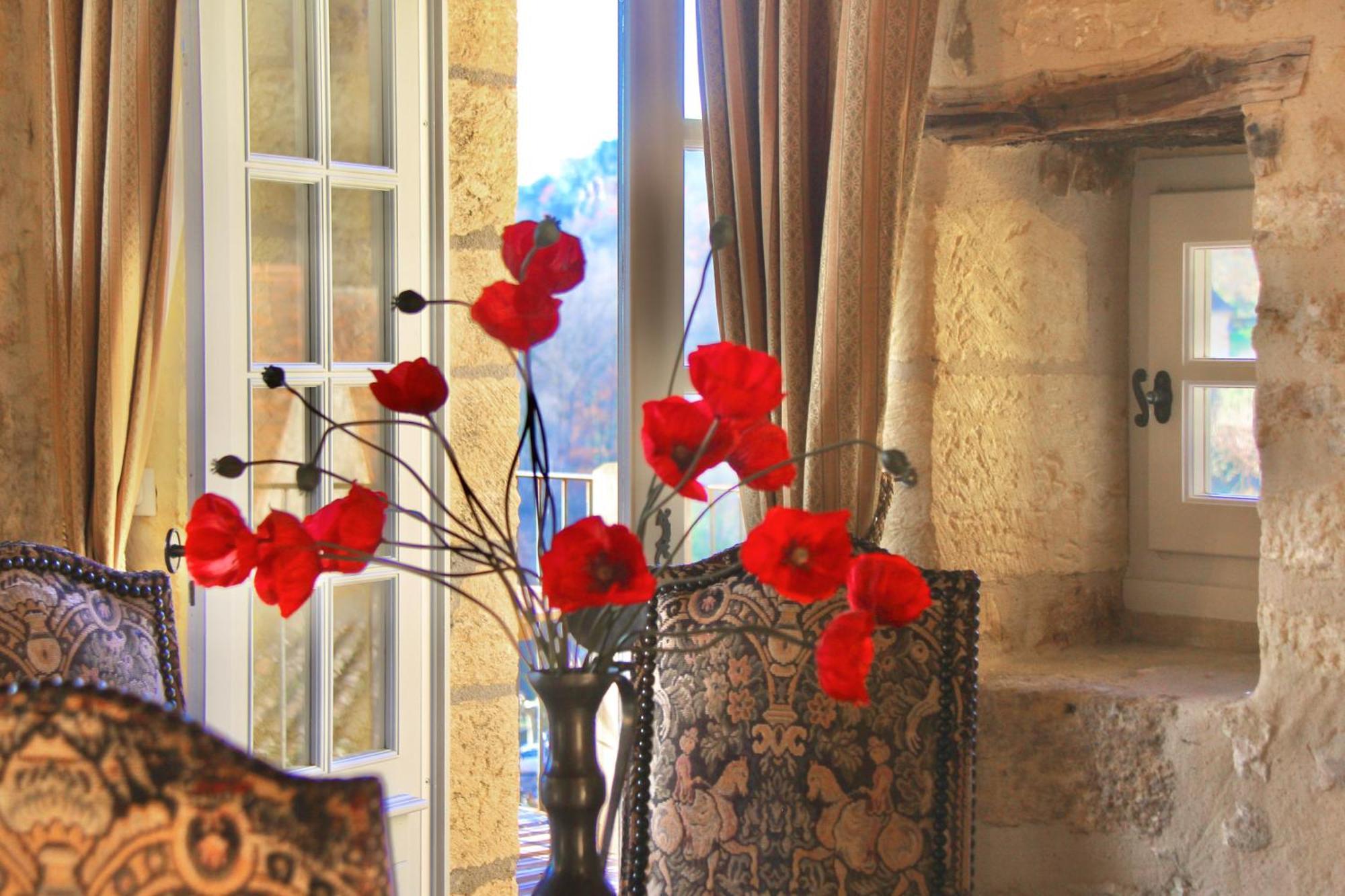 New Listing! Maison Delluc With Spectacular Vistas * Beynac-et-Cazenac