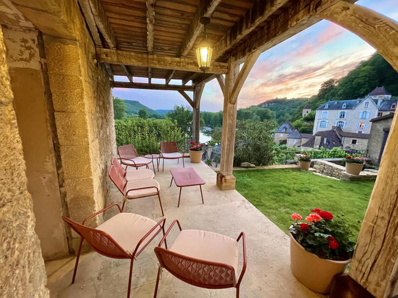 Holiday home New Listing! Maison Delluc With Spectacular Vistas *