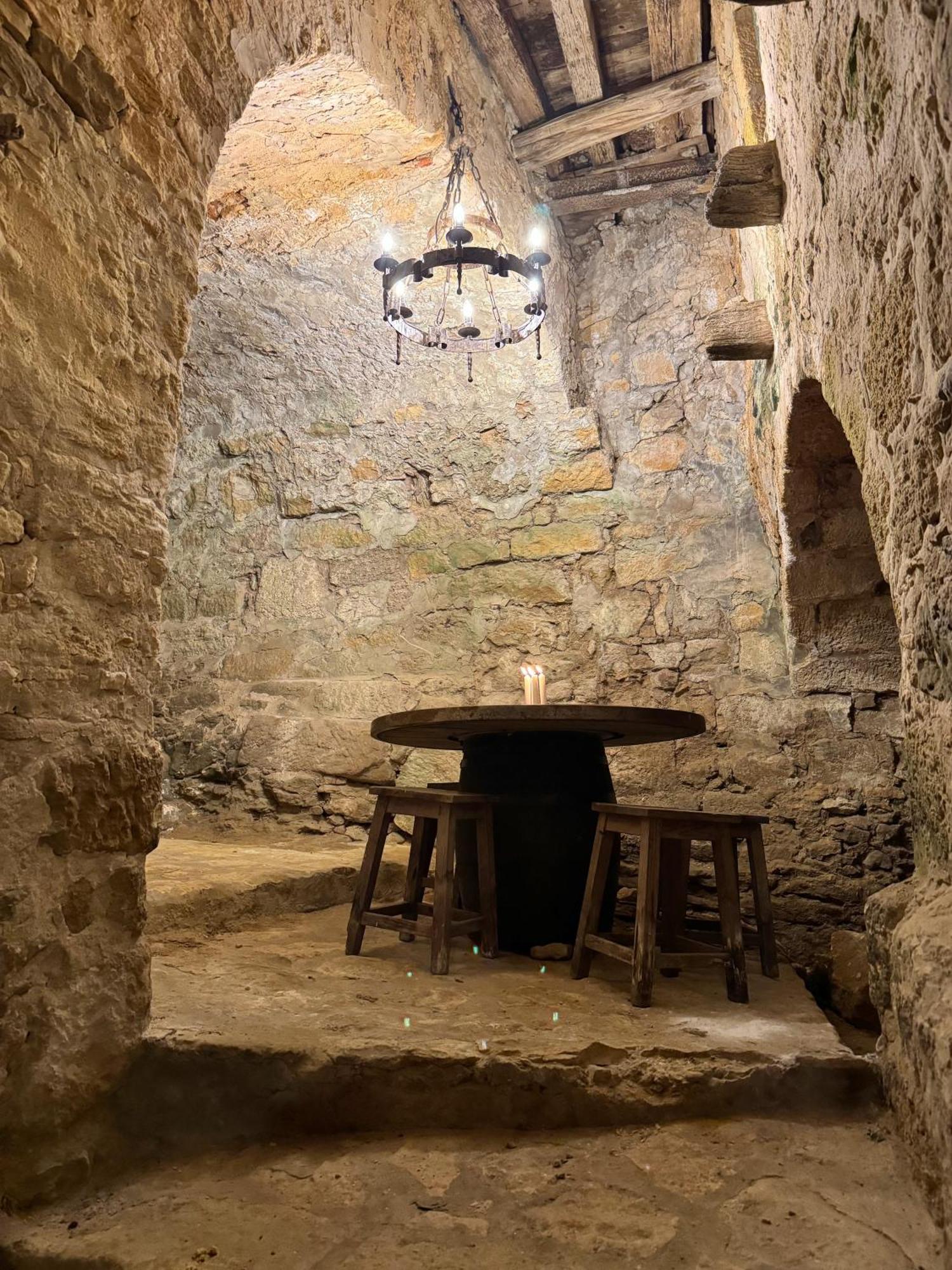 New Listing! Maison Delluc With Spectacular Vistas Beynac-et-Cazenac